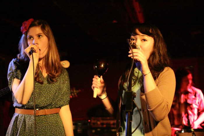 A Sunny Day in Glasgow share new track “Bye Bye Big Ocean (The End ... A sunny day in glasgow announce new album sea when absent