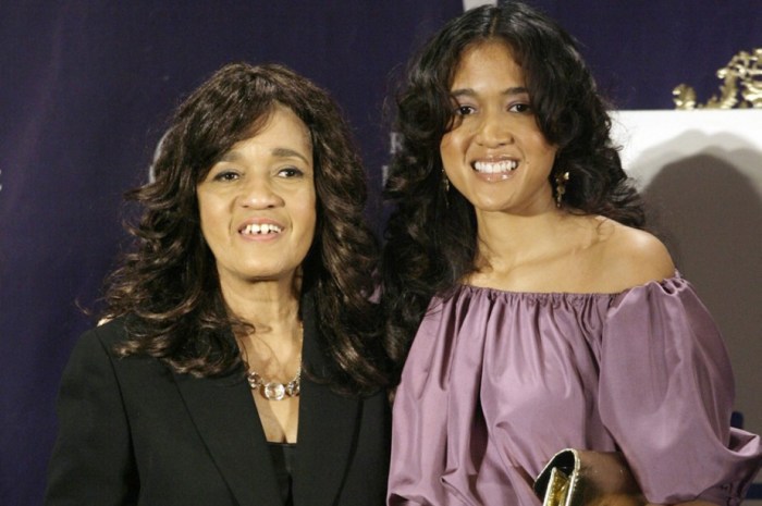 Ronettes member estelle bennett rip