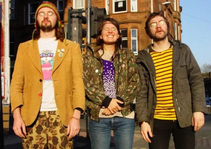 Pit er pat get high on new album hit the road