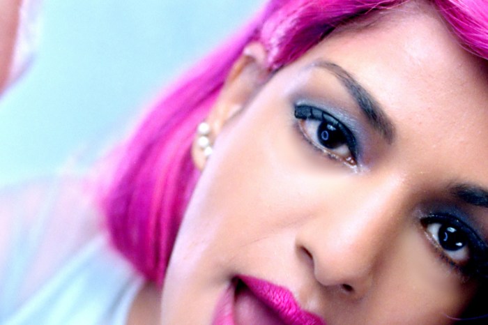 ๎WATCH๎: ๎M.I.A๎.โs โ๎Bring๎ The Noizeโ Video Watchlisten mia previews bring the noize