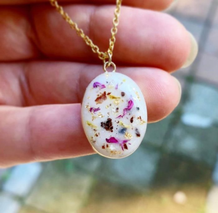 Making Breast Milk Jewelry A Unique Craft