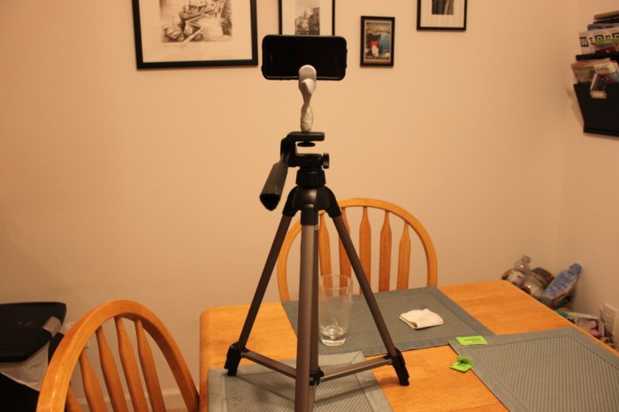 IPhone Tripod : 7 Steps (with Pictures) - Instructables Make an Instant iPhone Tripod