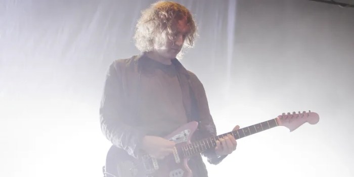 Watch my bloody valentine debut new song live