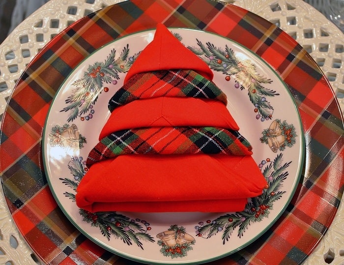 Fold Napkins for Christmas