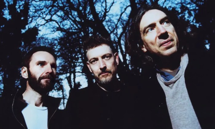 List of All Top Snow Patrol Albums, Ranked Hear snow patrolbelle sebastian rem group with zooey deschanel