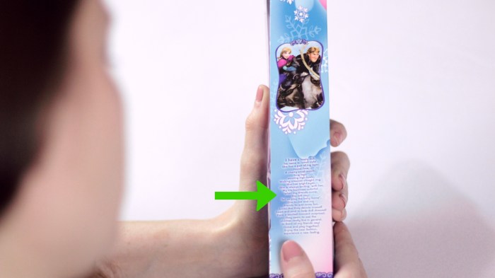 3 Ways to Untangle and Soften Doll Hair - wikiHow Untangle and Soften Doll Hair