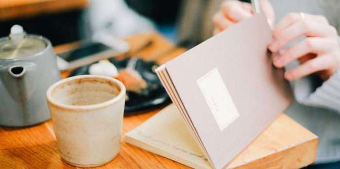The Best Way To Keep A Dream Journal - Lucid Dream Society Keep a Dream Journal