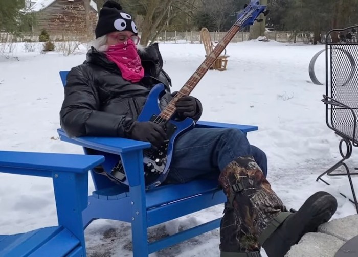Dinosaur jr share new song garden listen