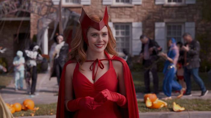 Why WandaVision Is Creepier Than Anything Else In The MCU Psychology of the scarlet witch wandavision