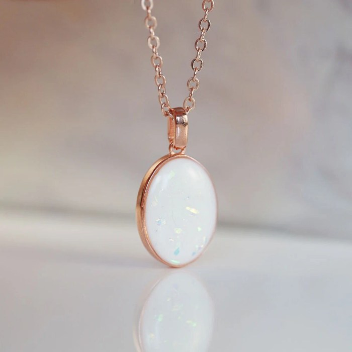 Make Breast Milk Jewelry
