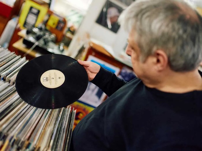 Here’s the email thread that launched Record Store Day 10 years ago The pitchfork guide to record store day