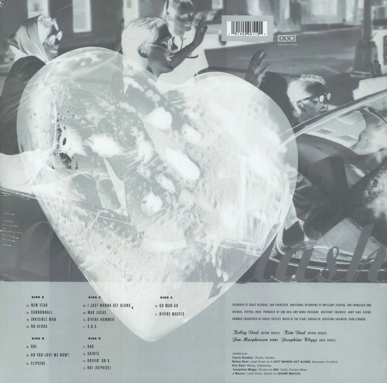 The breeders announce last splash 30th anniversary reissue share archival song